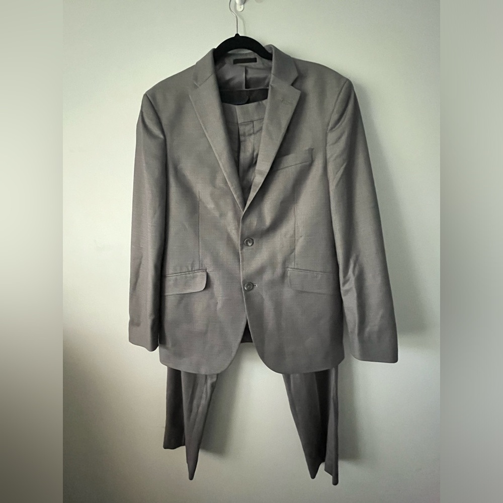 Men’s Suit